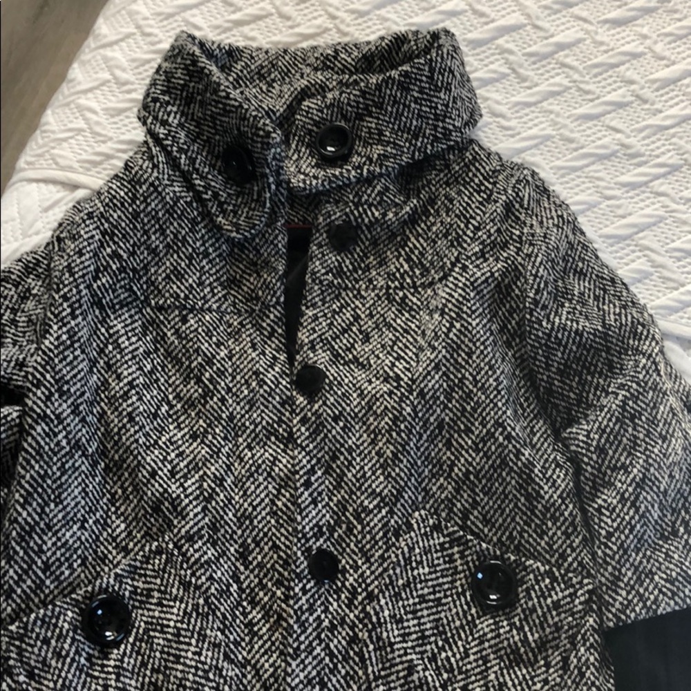 Winter jacket - Picture 2 of 4